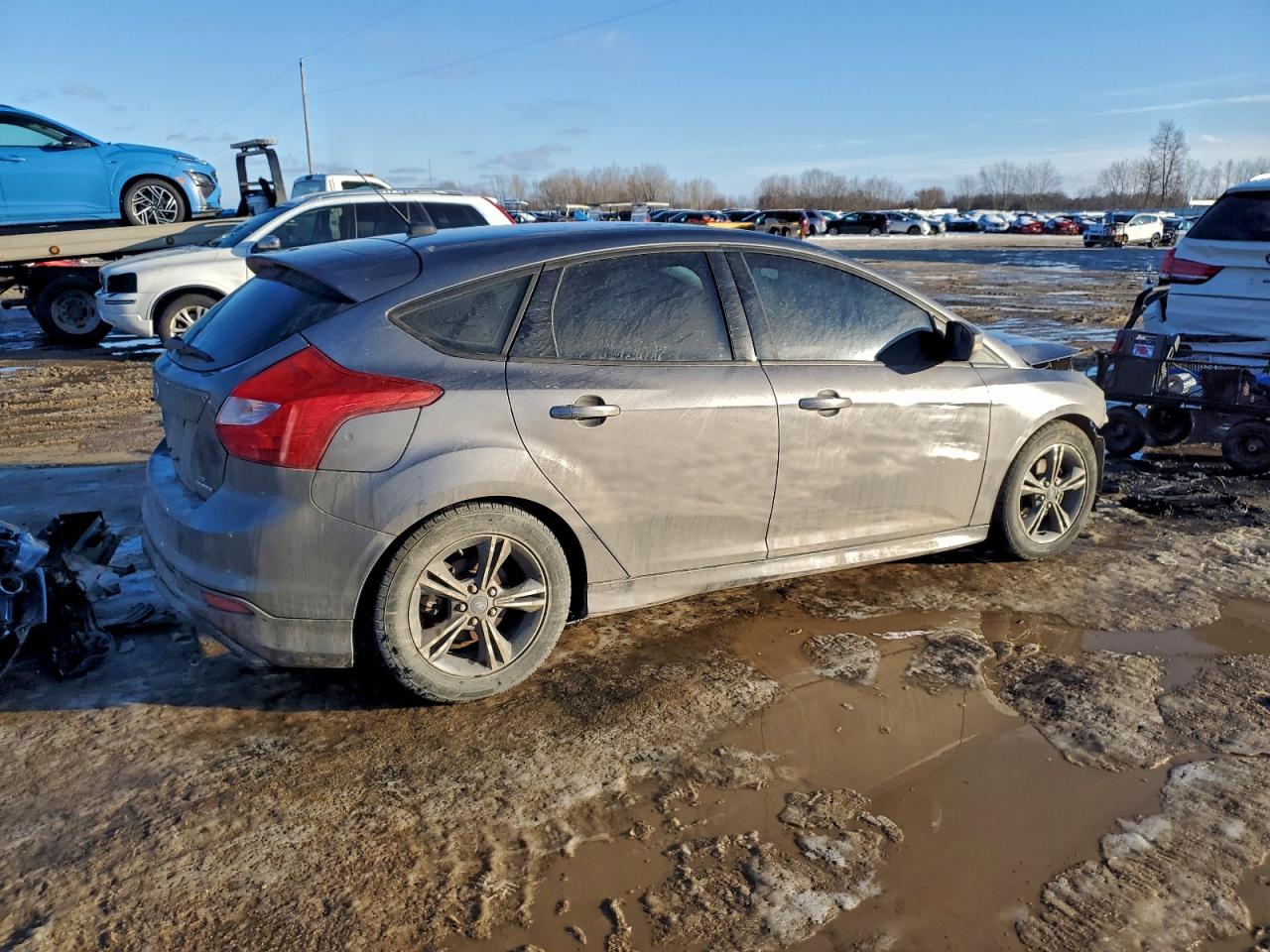 2014 FORD FOCUS SE photo 3