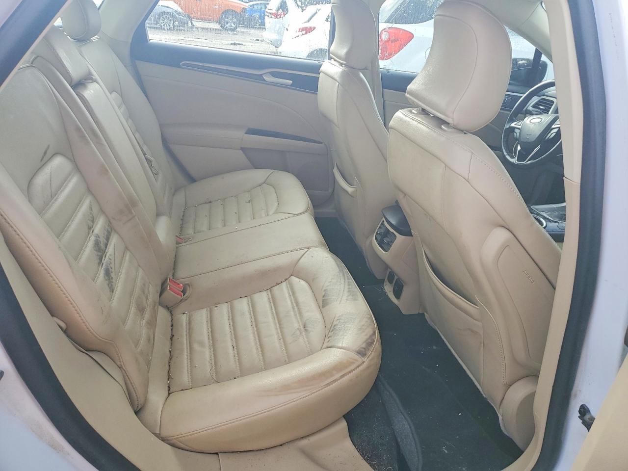 2016 FORD FUSION SE PHEV photo 19