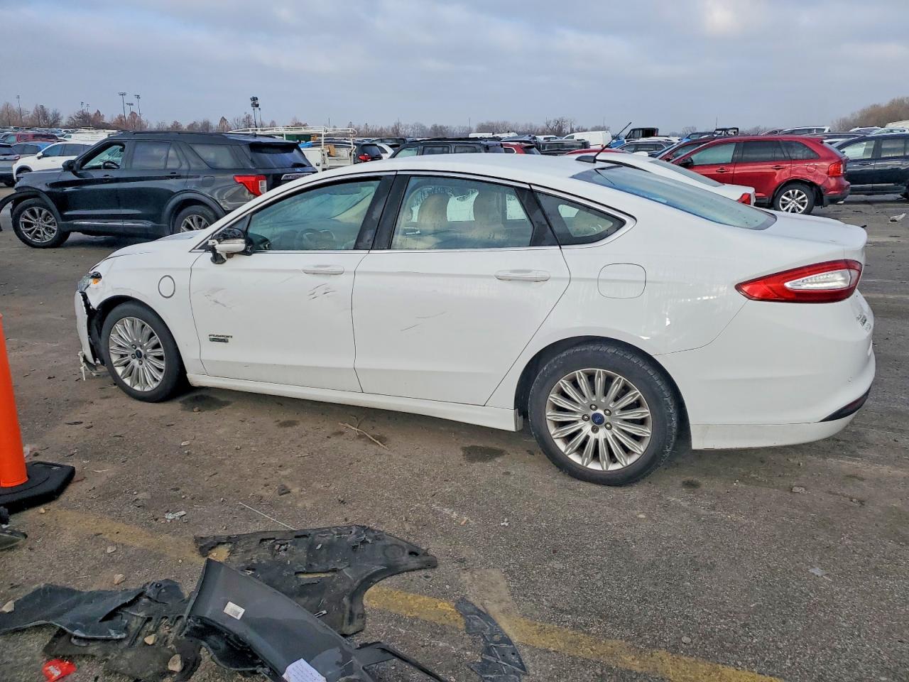 2016 FORD FUSION SE PHEV photo 3
