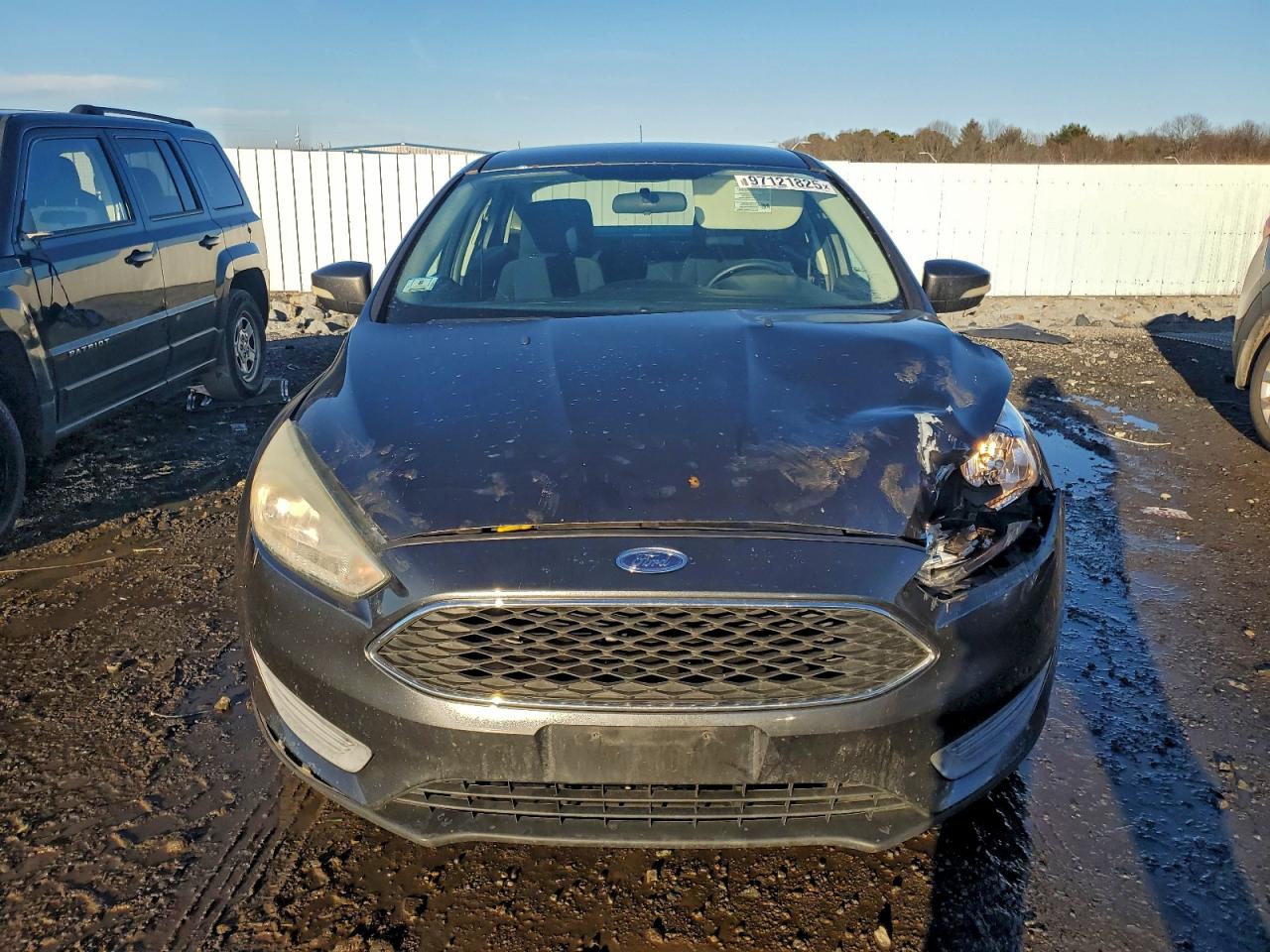 2017 FORD FOCUS SE photo 13