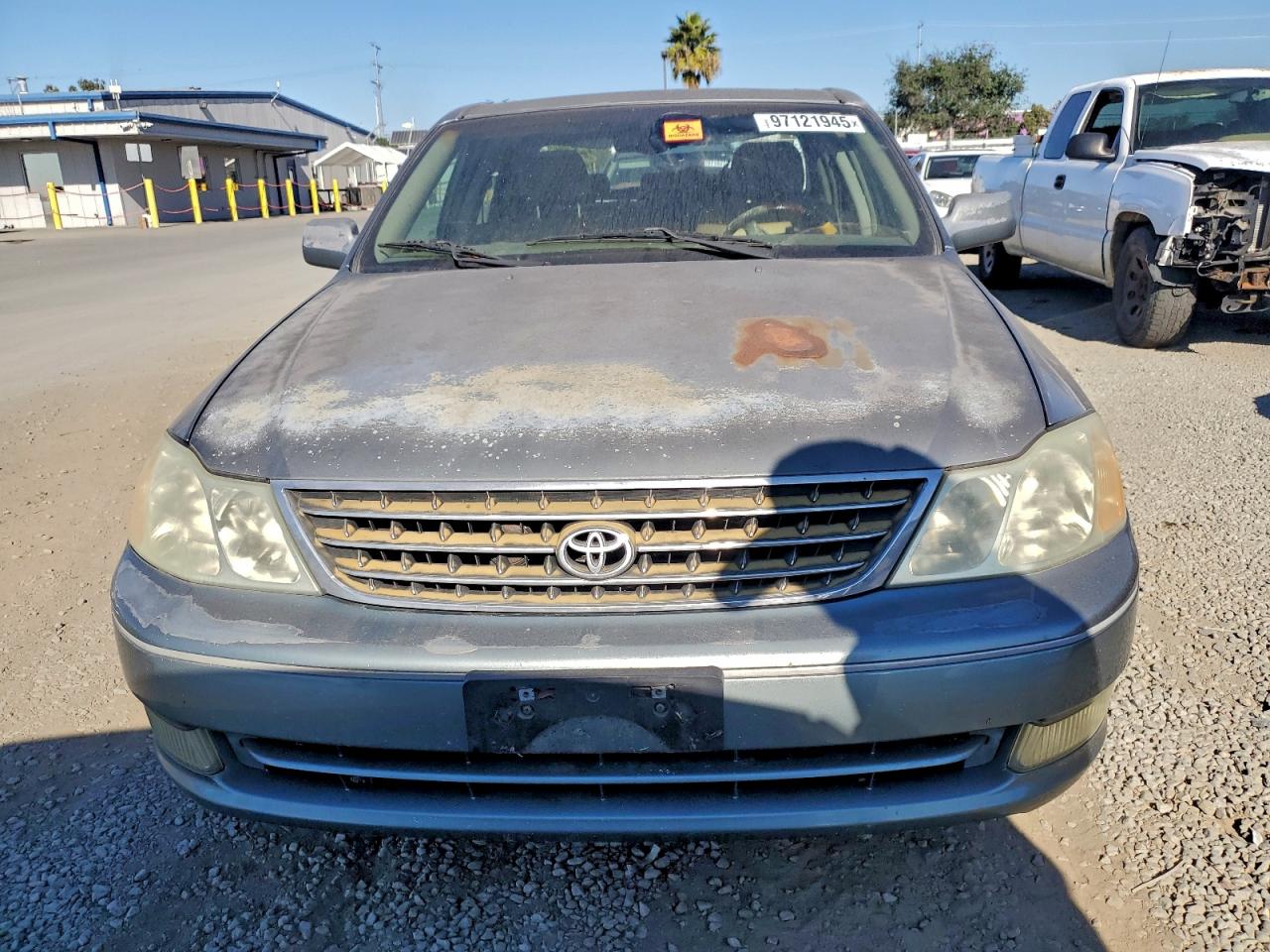 2003 TOYOTA AVALON XL photo 9