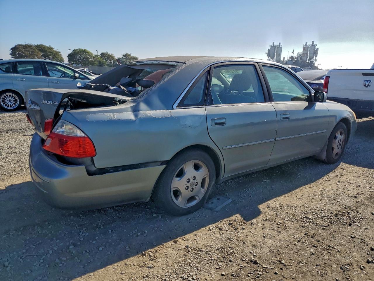 2003 TOYOTA AVALON XL photo 5