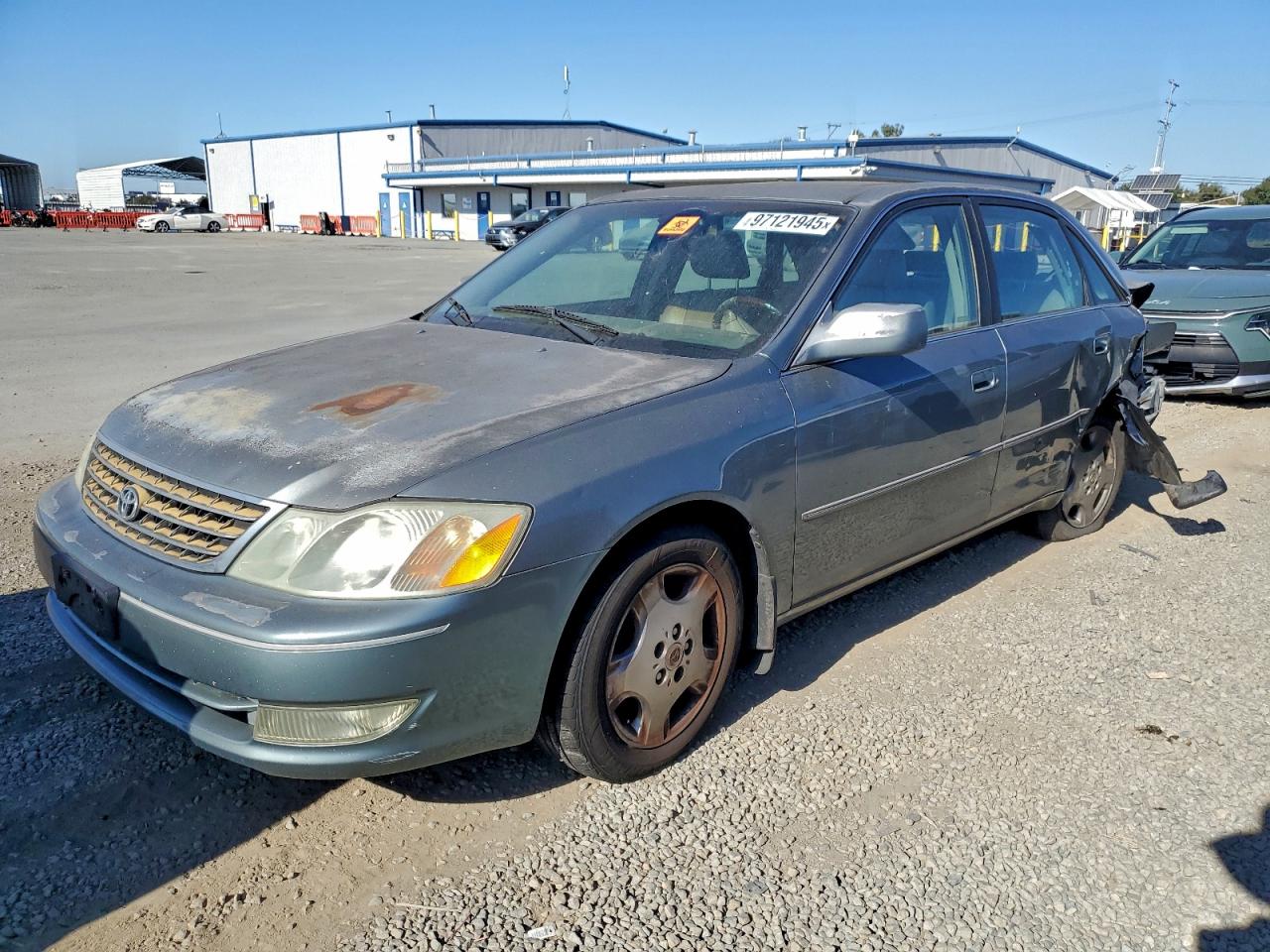 2003 TOYOTA AVALON