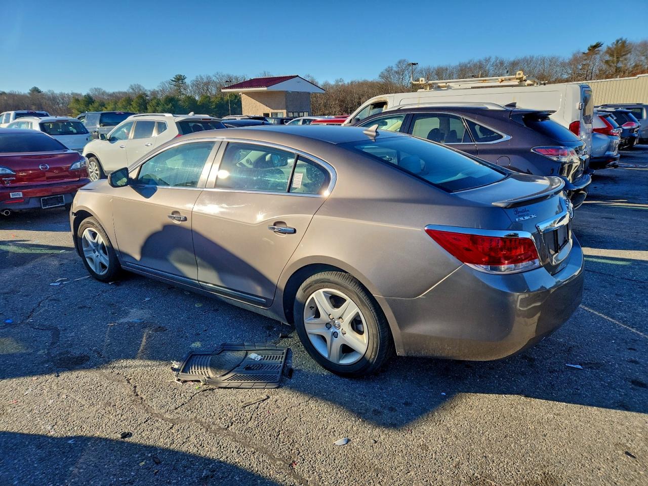2011 BUICK LACROSSE CX photo 3