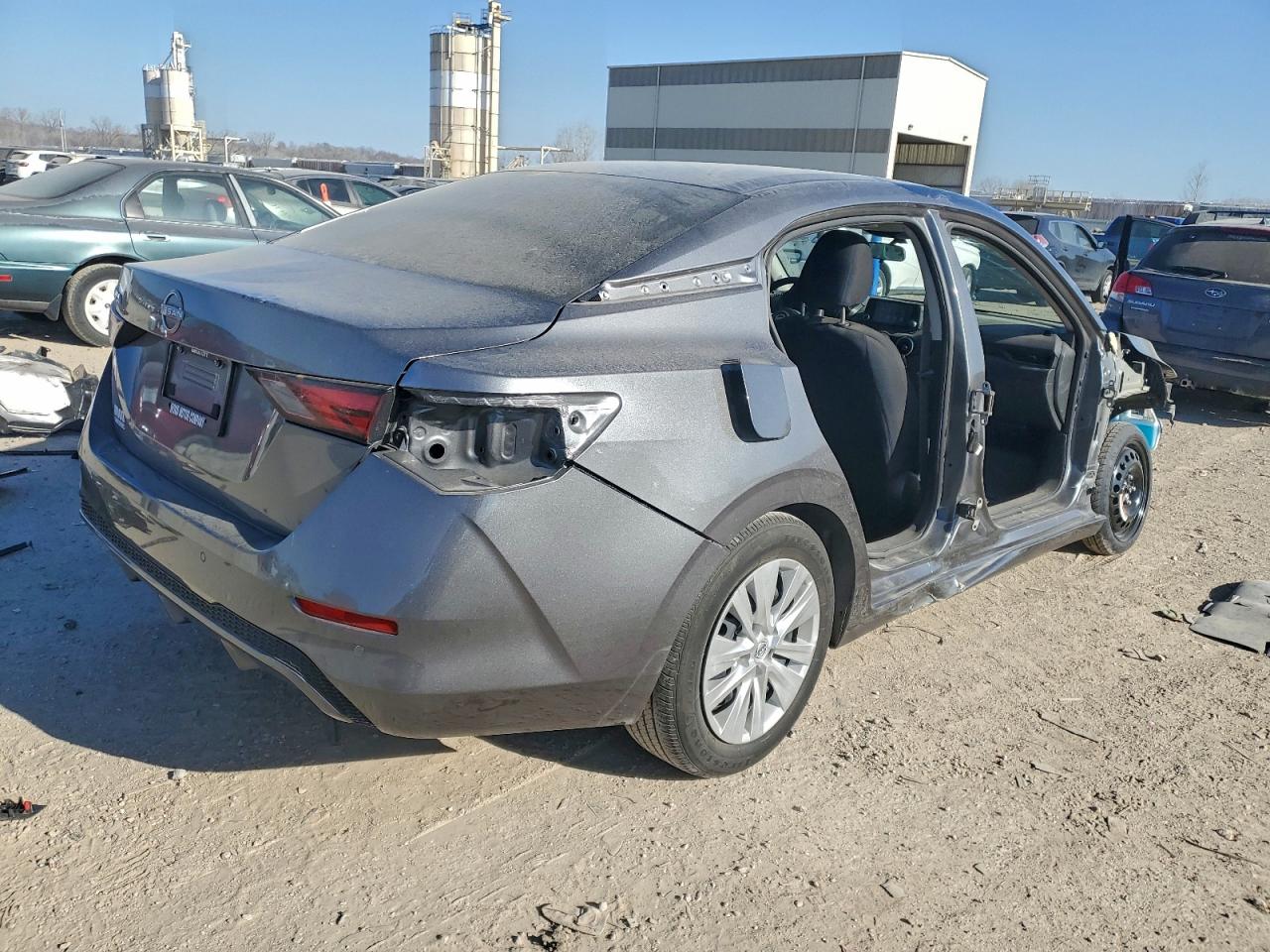 2024 NISSAN SENTRA S photo 3