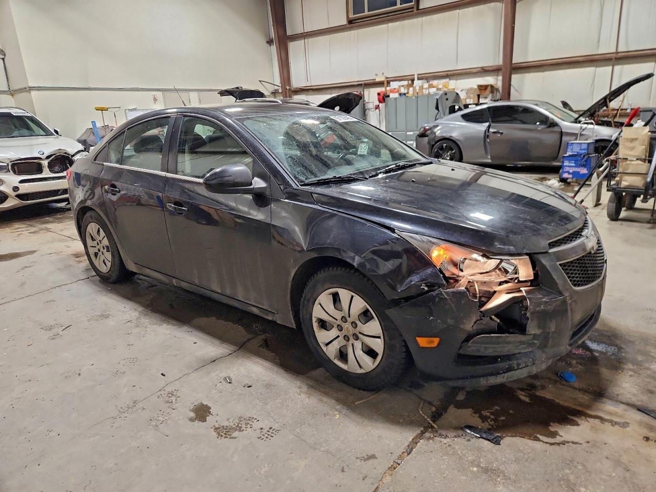 2013 CHEVROLET CRUZE LT photo 4