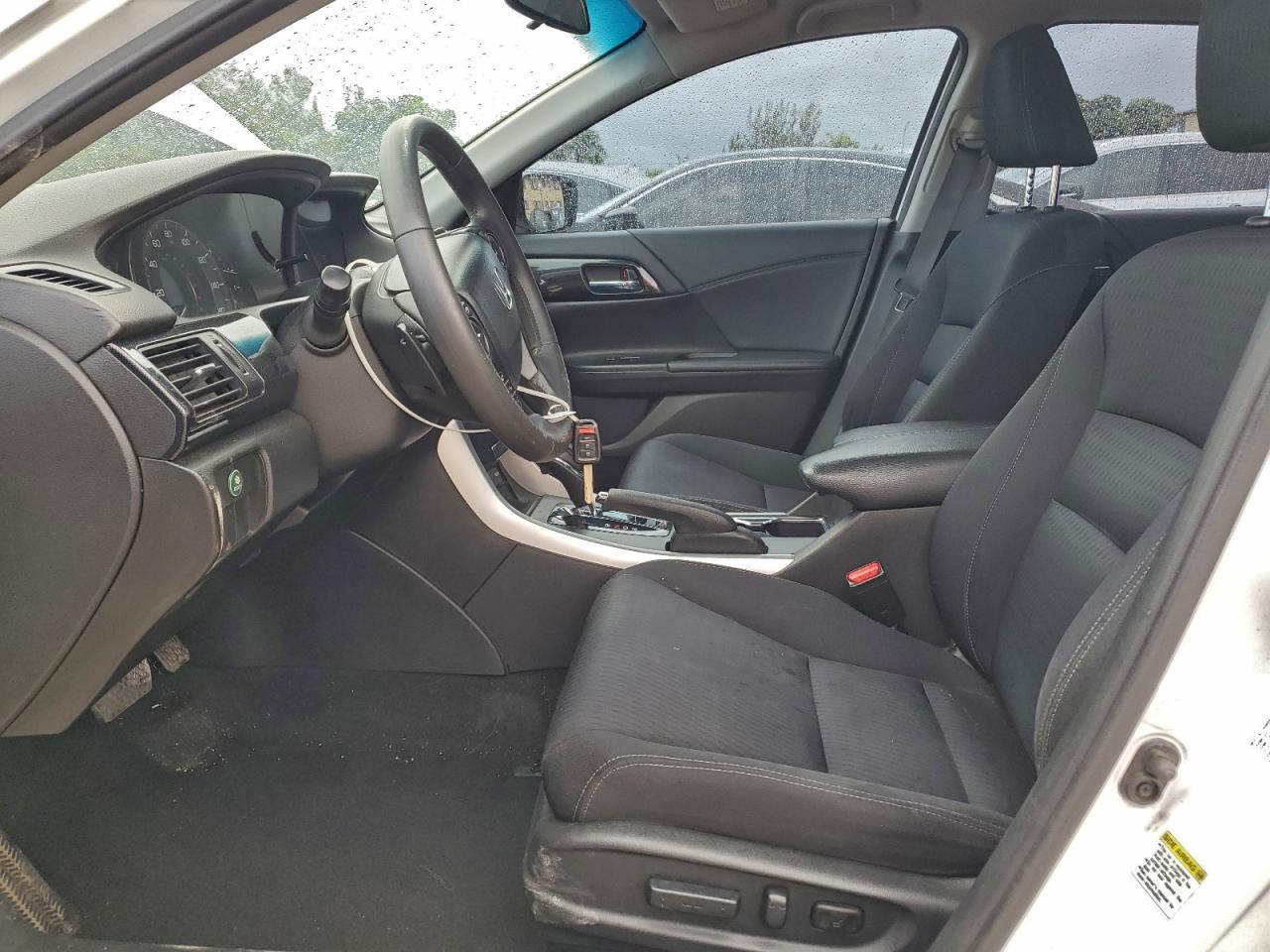 2015 HONDA ACCORD SPORT photo 13