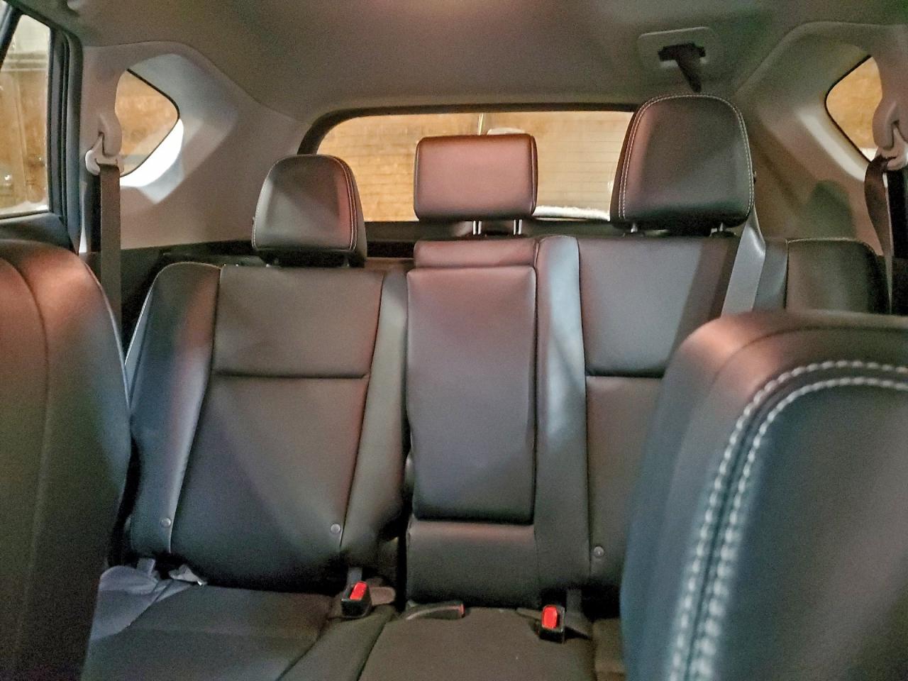 2018 TOYOTA RAV4 LIMITED photo 10