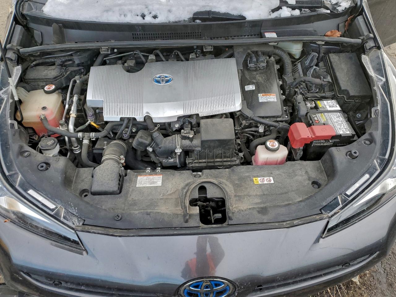 2019 TOYOTA PRIUS photo 21