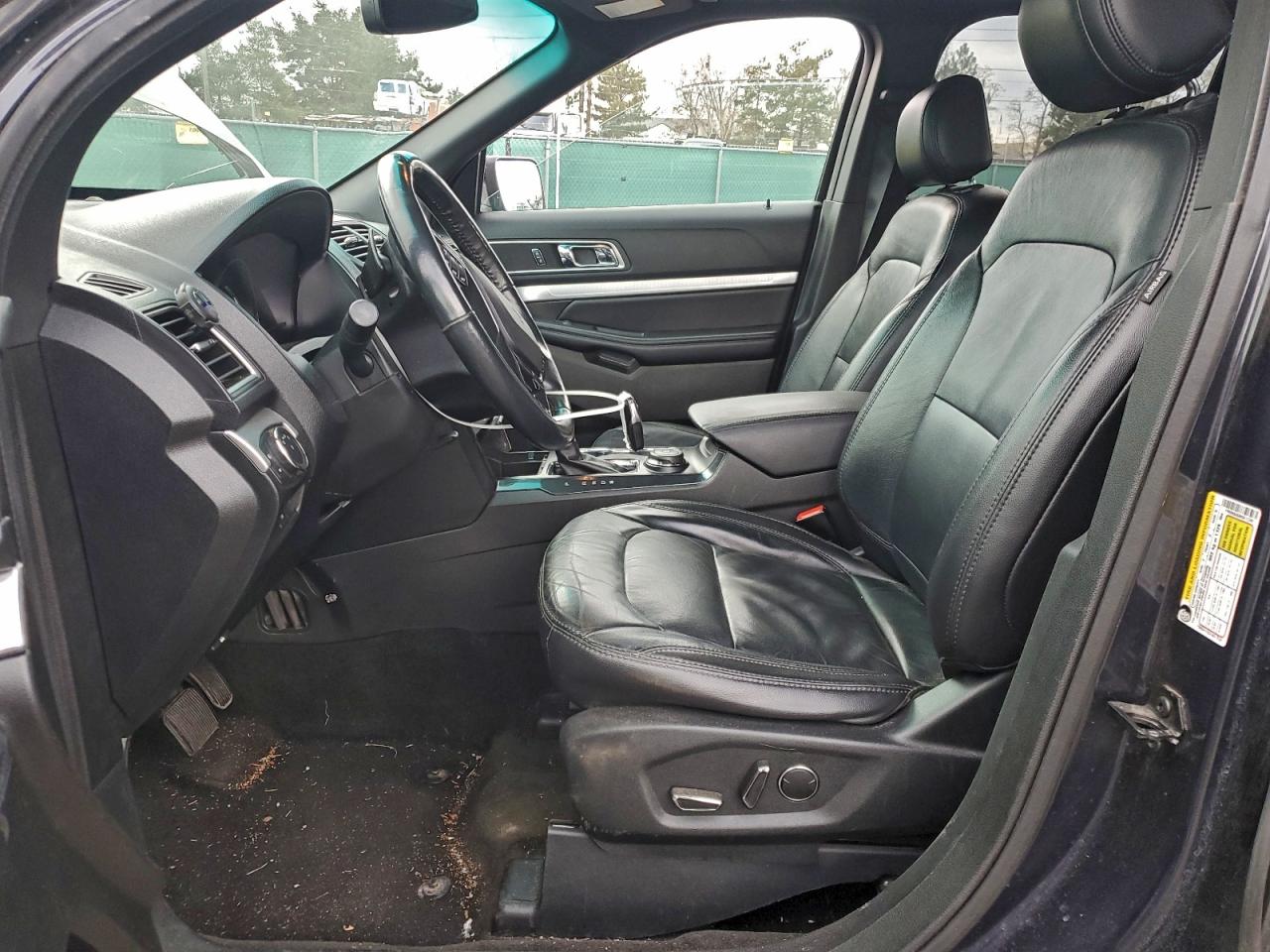 2017 FORD EXPLORER XLT photo 7