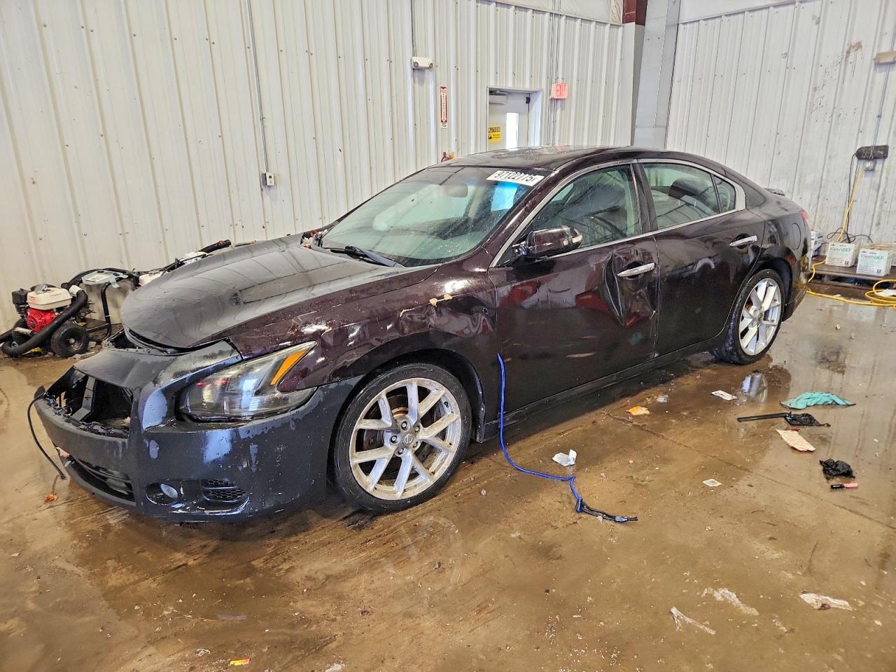 2011 NISSAN MAXIMA