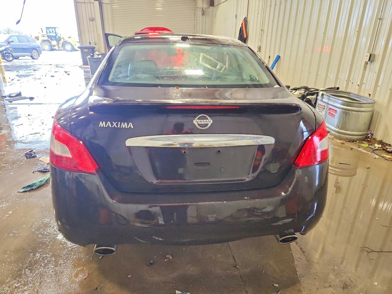2011 NISSAN MAXIMA S photo 11