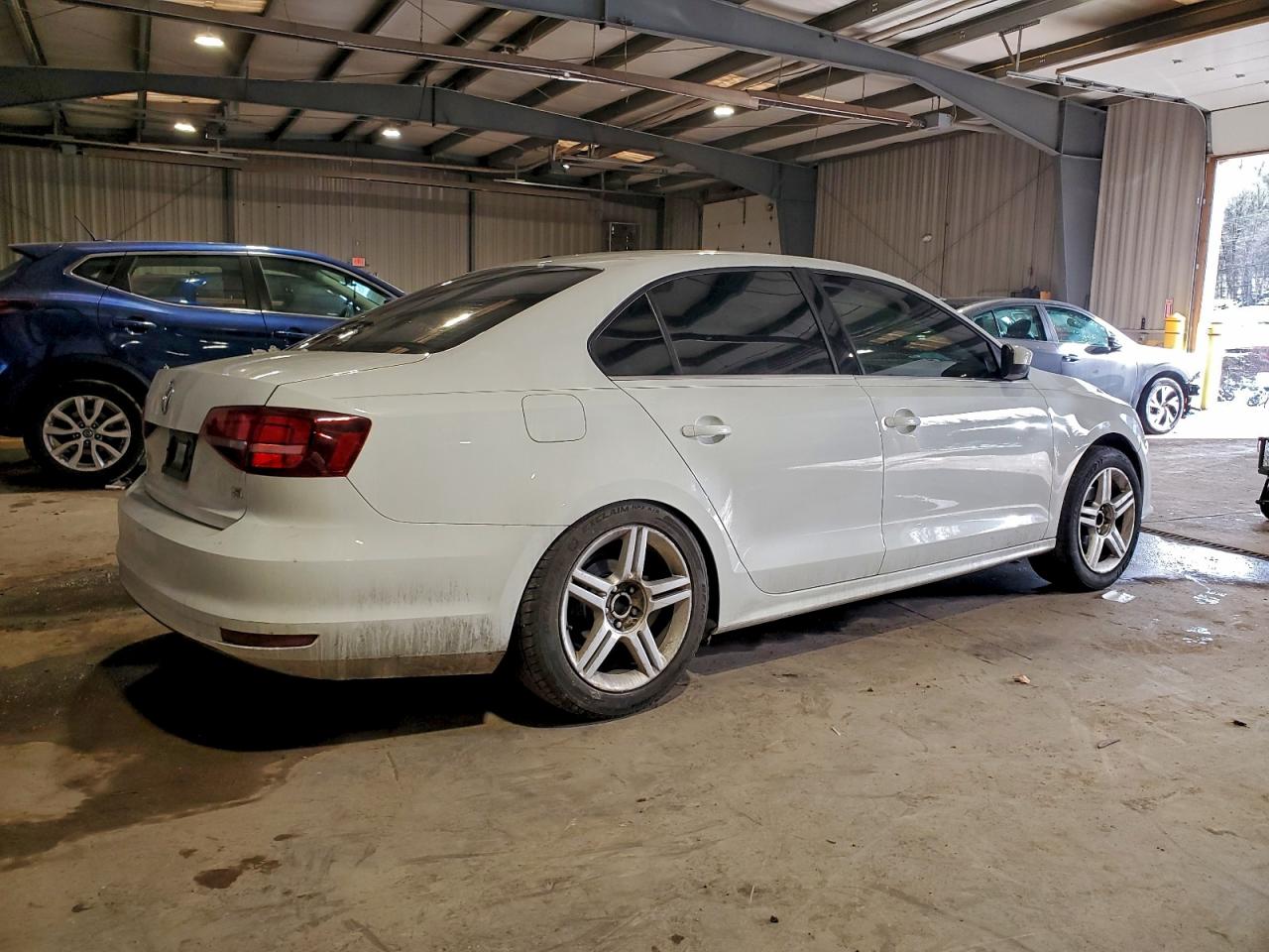2017 VOLKSWAGEN JETTA S photo 3