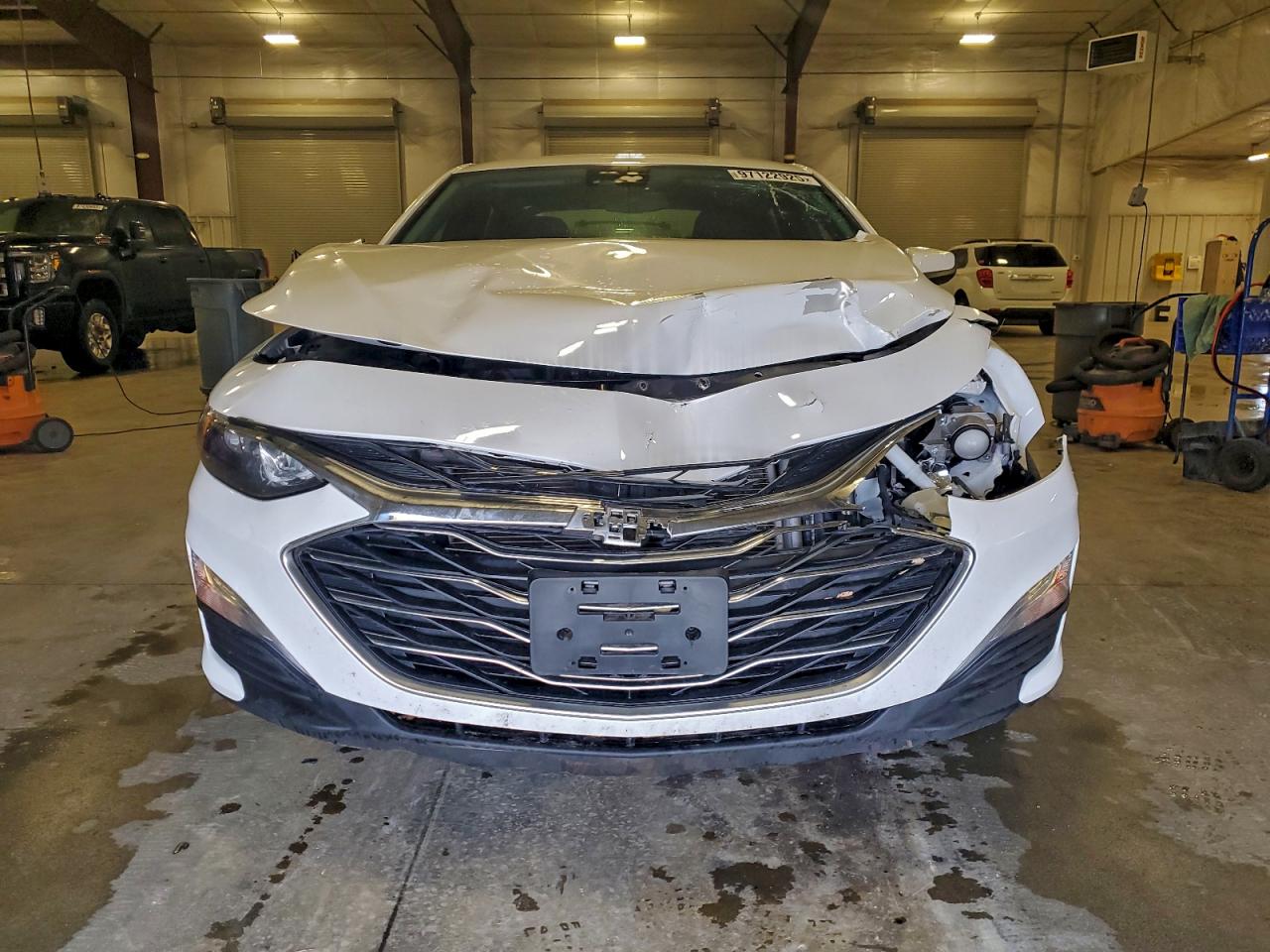 2024 CHEVROLET MALIBU LS photo 5