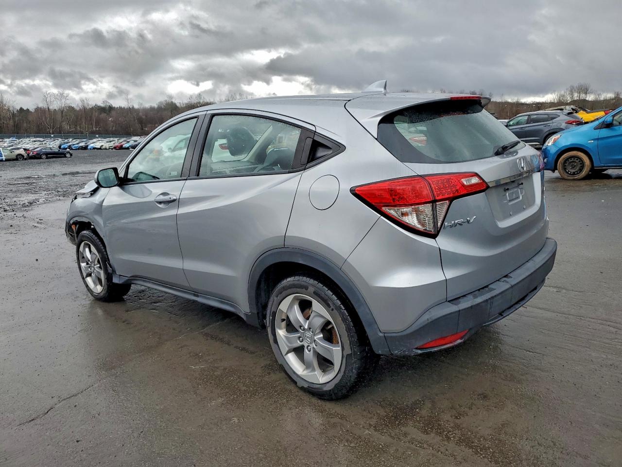 2019 HONDA HR-V LX photo 2