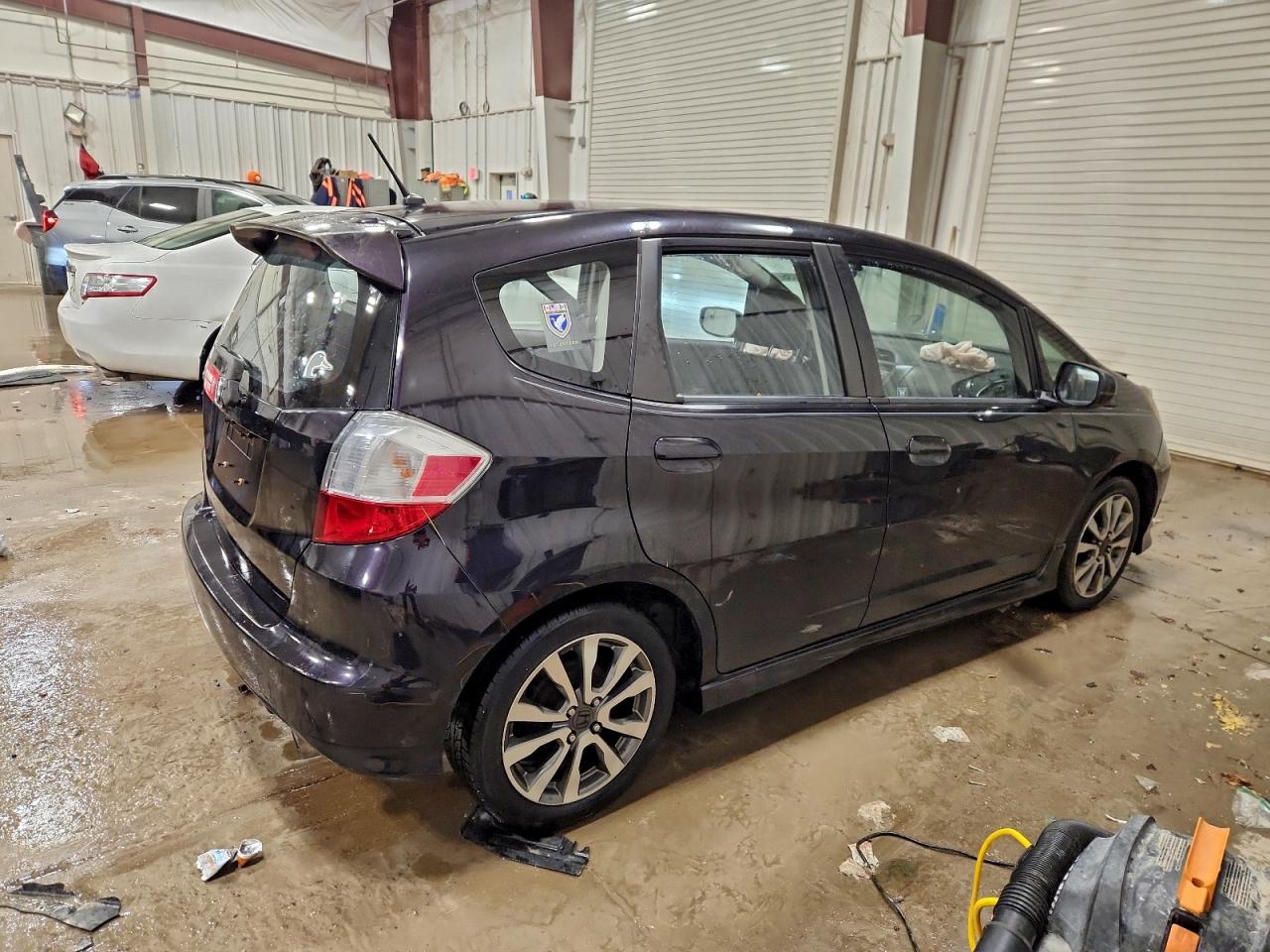 2013 HONDA FIT SPORT photo 3