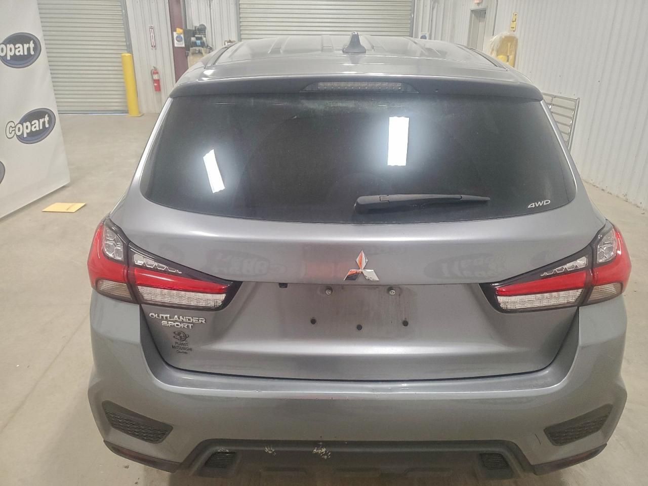 2024 MITSUBISHI OUTLANDER SPORT S/SE photo 11