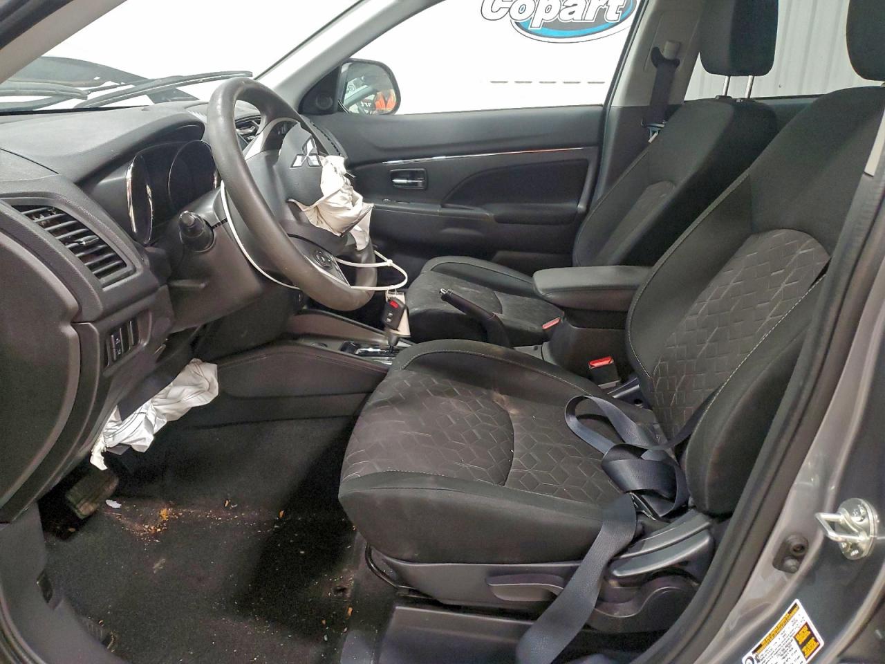 2024 MITSUBISHI OUTLANDER SPORT S/SE photo 13