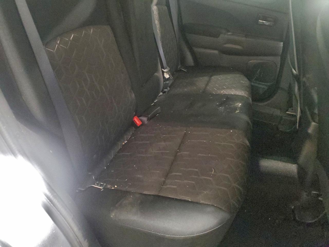 2024 MITSUBISHI OUTLANDER SPORT S/SE photo 19