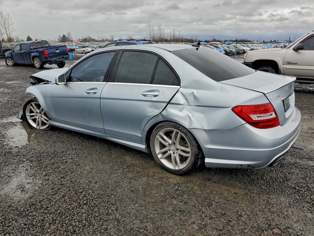 2014 MERCEDES-BENZ C 250 photo 3