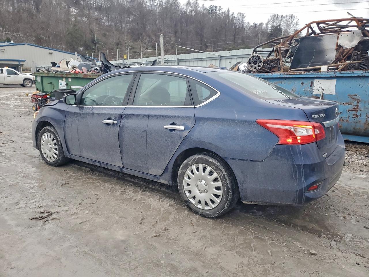 2017 NISSAN SENTRA S photo 3