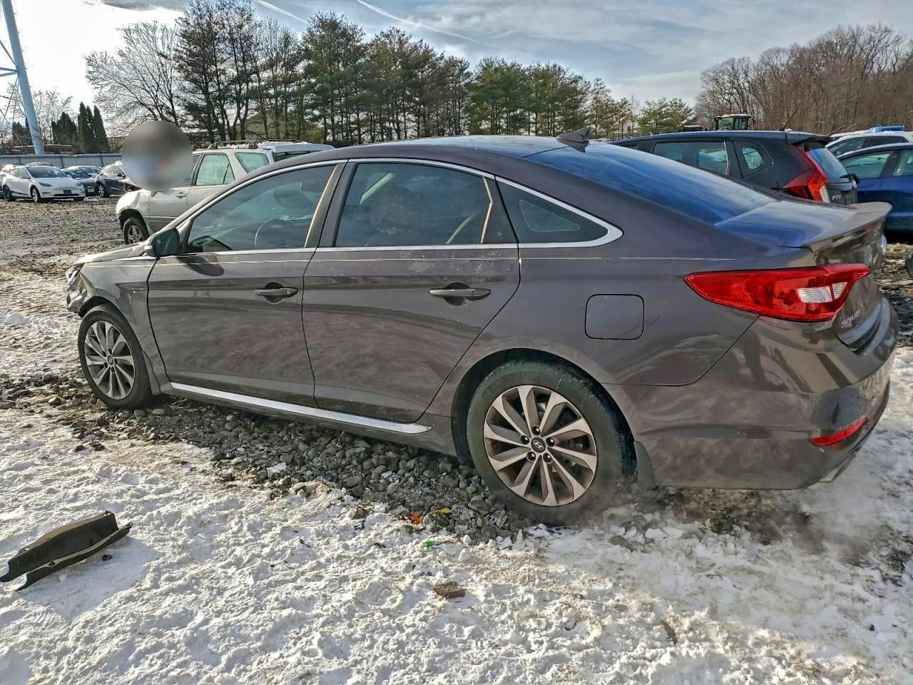 2017 HYUNDAI SONATA SPORT photo 2