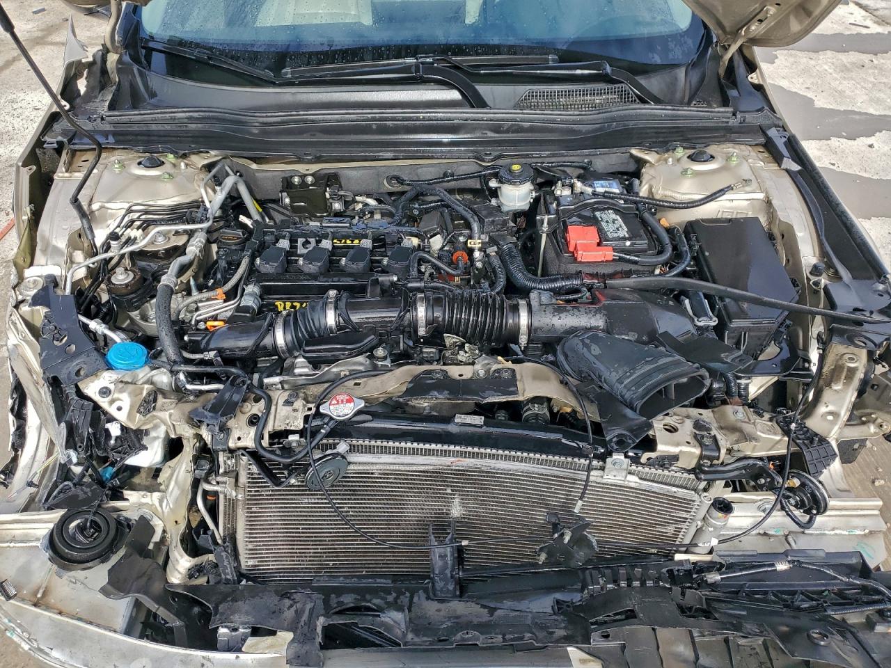 2018 HONDA ACCORD EX photo 31