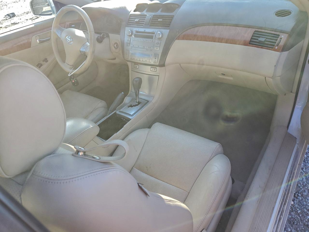 2008 TOYOTA CAMRY SOLARA SE photo 29