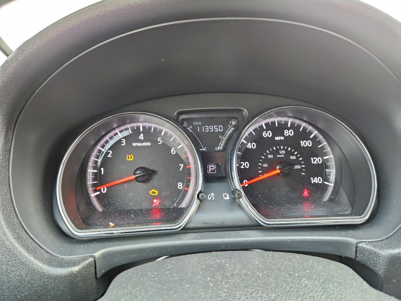2018 NISSAN VERSA S photo 25