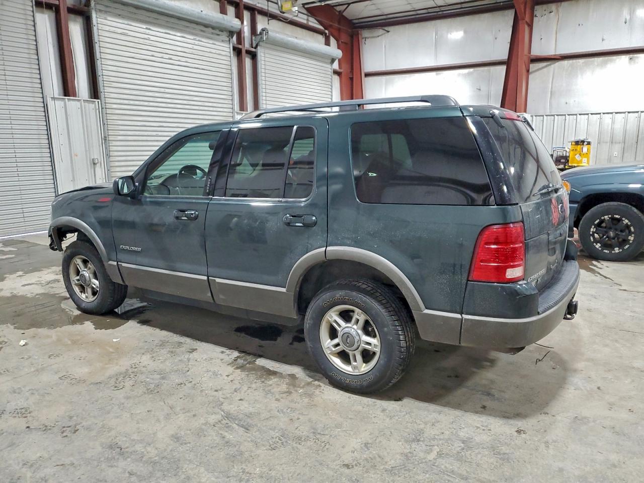2002 FORD EXPLORER XLT photo 2