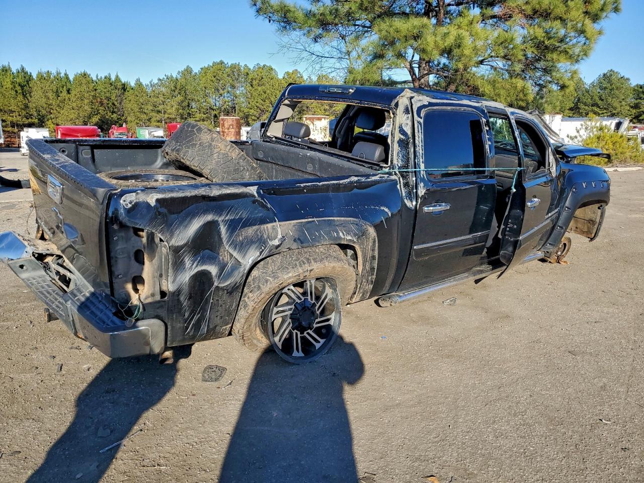 2009 CHEVROLET SILVERADO C1500 LT photo 3