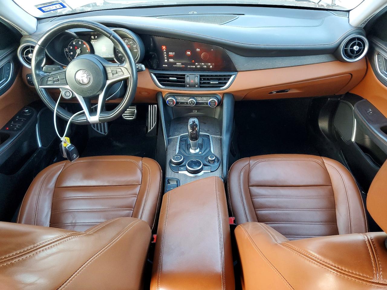 2019 ALFA ROMEO GIULIA TI photo 8