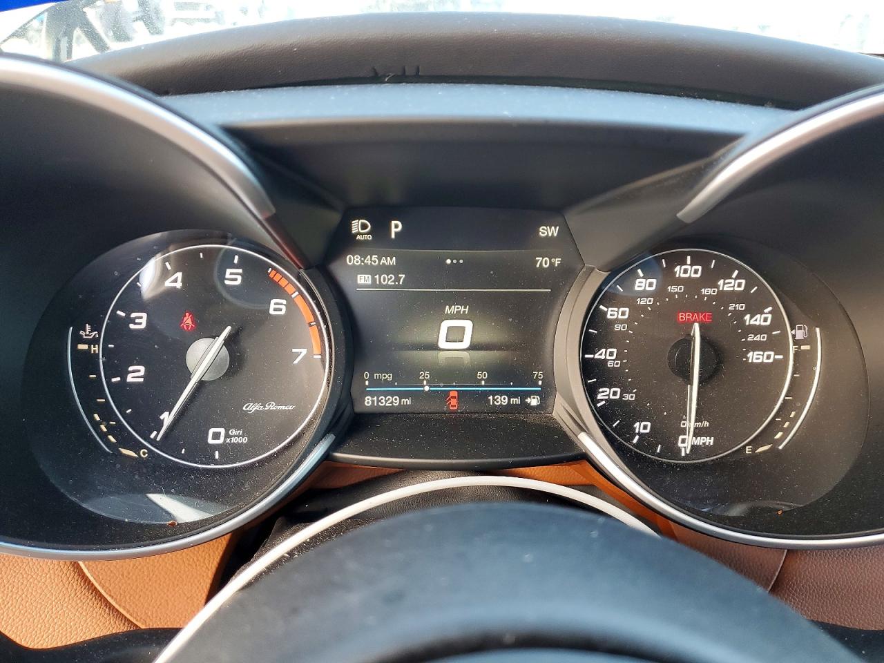 2019 ALFA ROMEO GIULIA TI photo 9