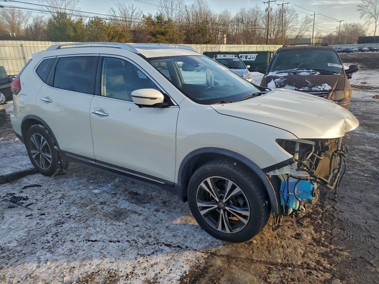 2017 NISSAN ROGUE S photo 7