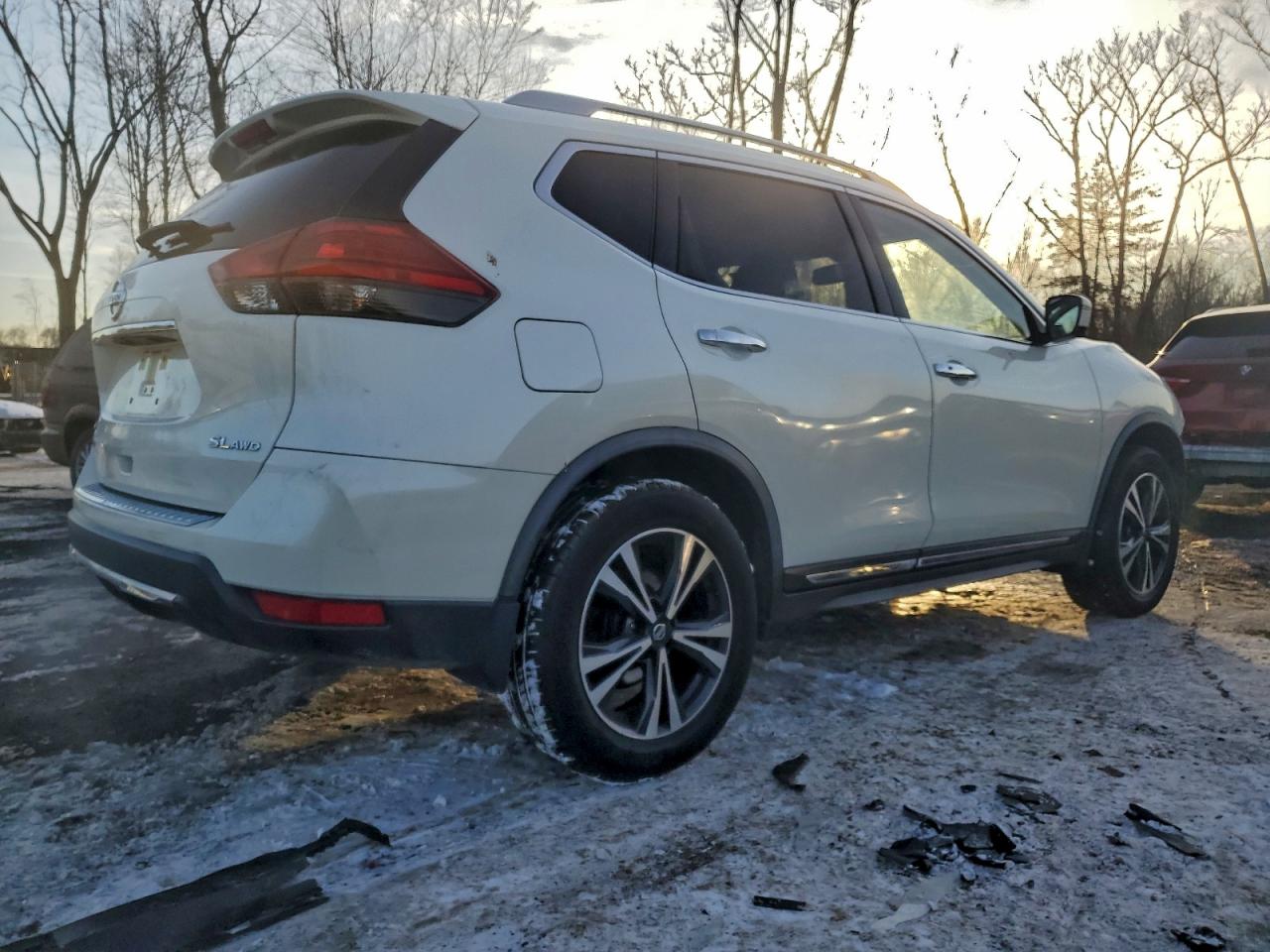 2017 NISSAN ROGUE S photo 5