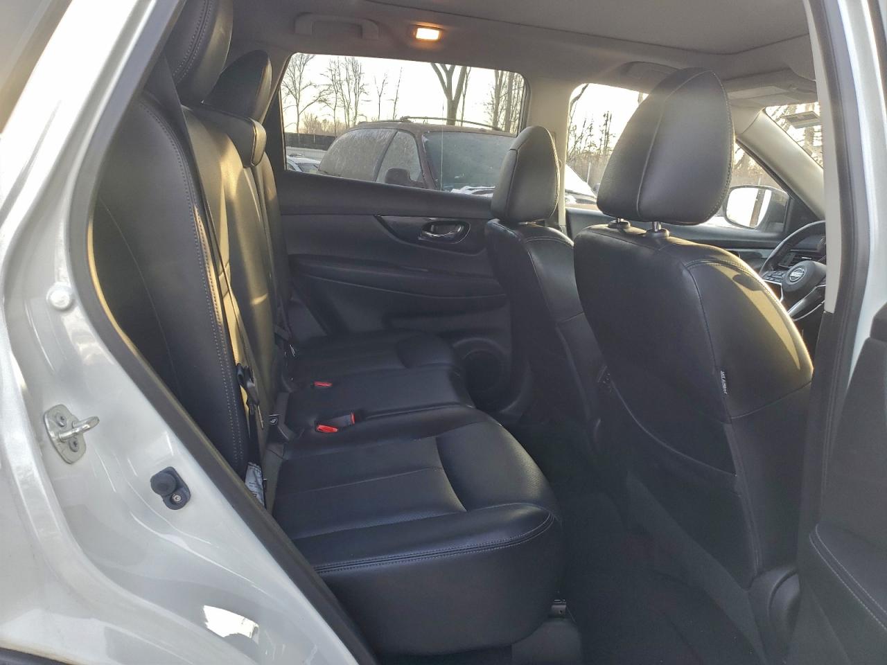 2017 NISSAN ROGUE S photo 21