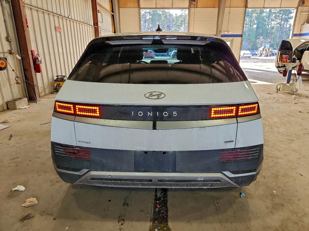 2023 HYUNDAI IONIQ 5 SEL photo 16