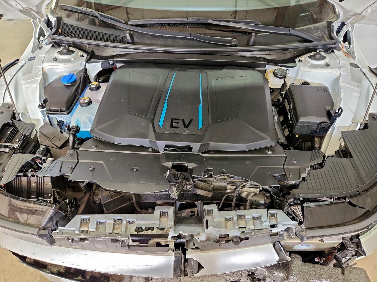 2023 HYUNDAI IONIQ 5 SEL photo 31