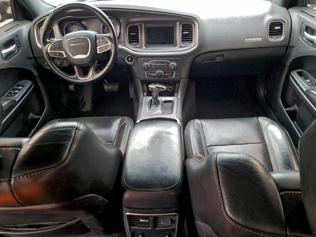 2020 DODGE CHARGER SXT photo 15