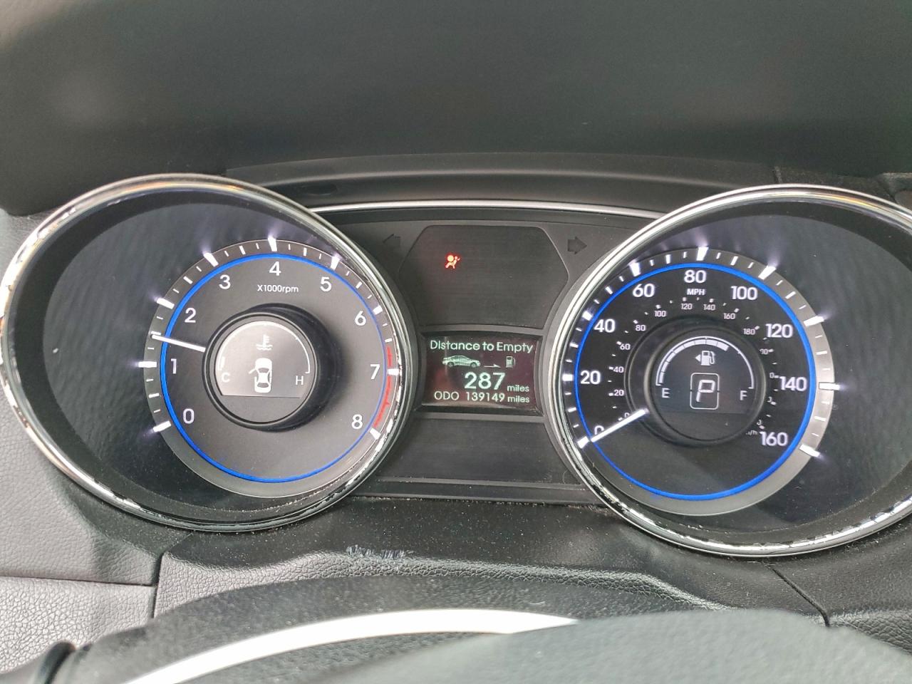 2014 HYUNDAI SONATA GLS photo 17