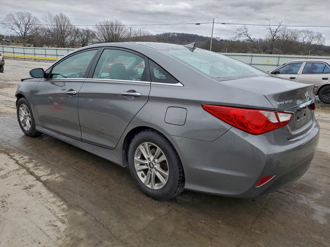 2014 HYUNDAI SONATA GLS photo 3