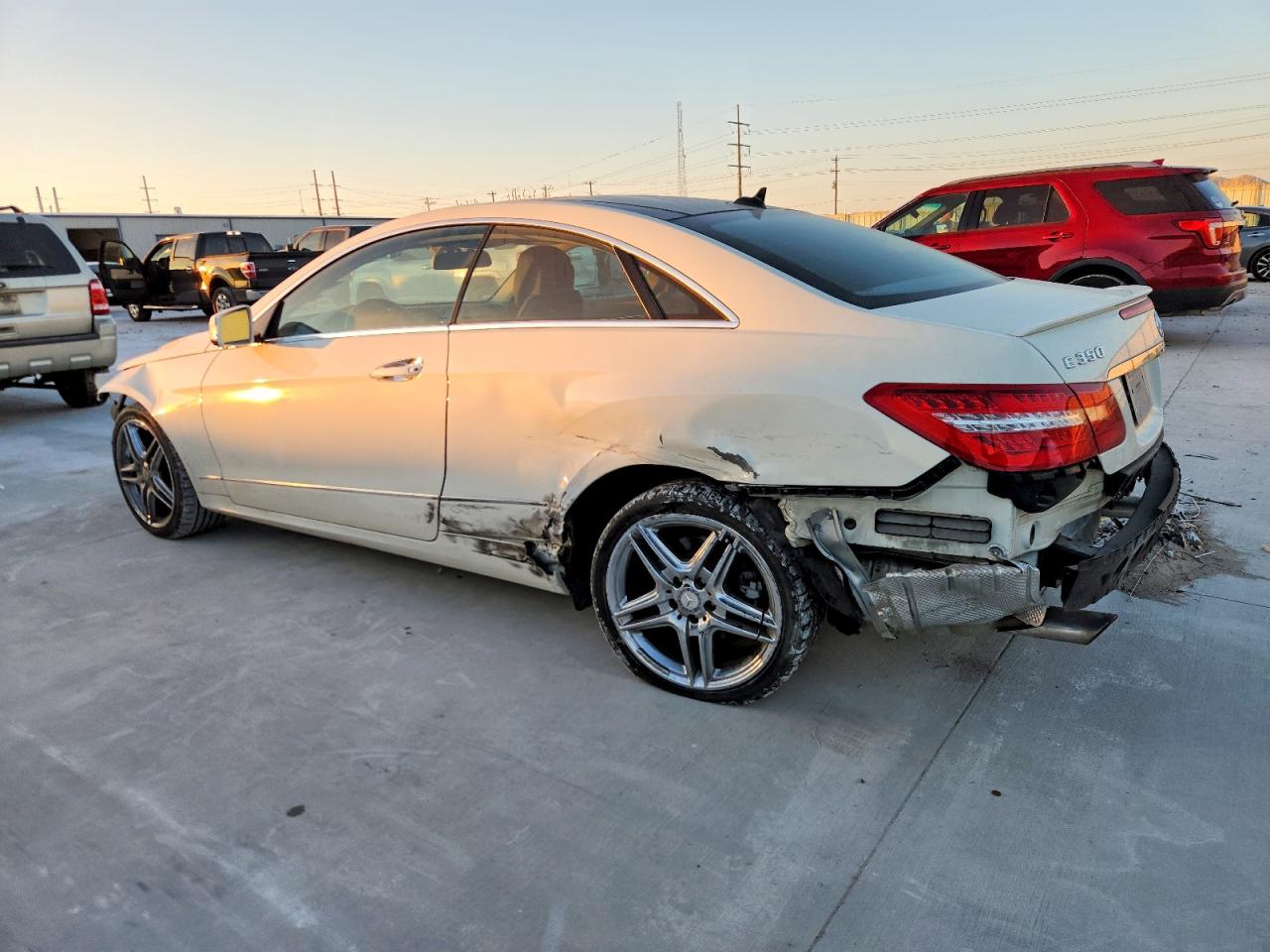 2012 MERCEDES-BENZ E 350 photo 2