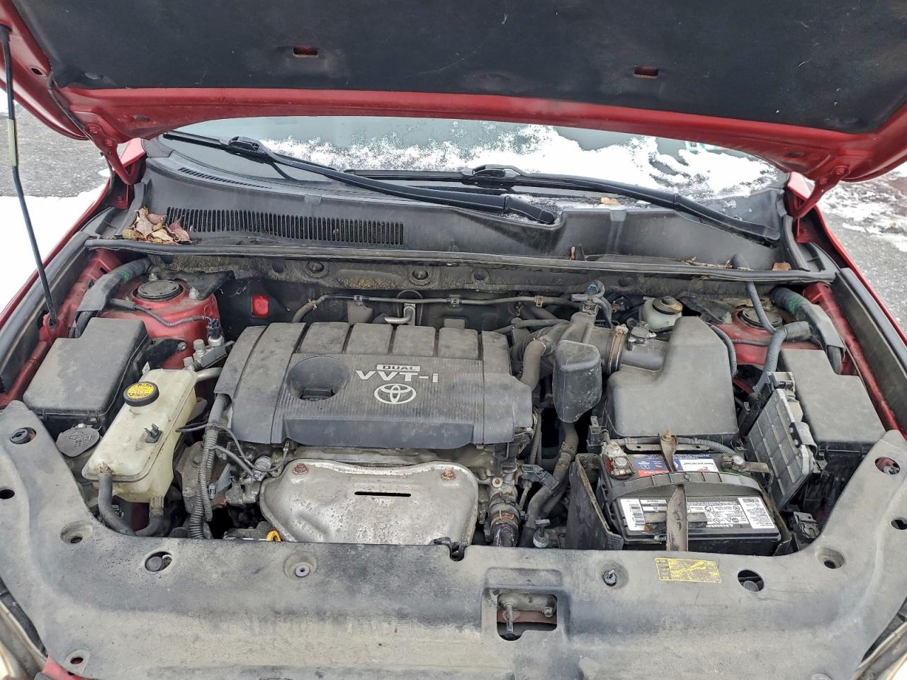 2011 TOYOTA RAV4 photo 12