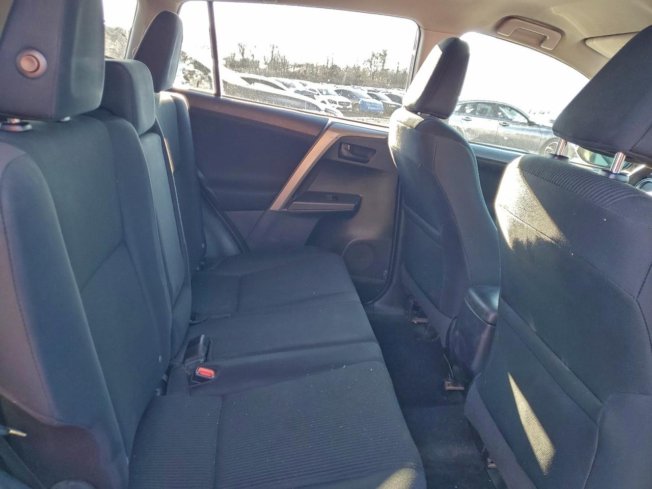 2017 TOYOTA RAV4 LE photo 21