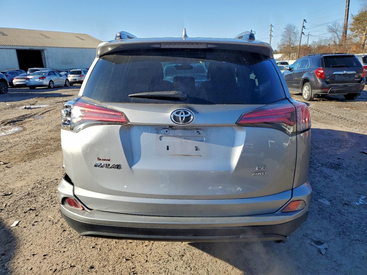 2017 TOYOTA RAV4 LE photo 11