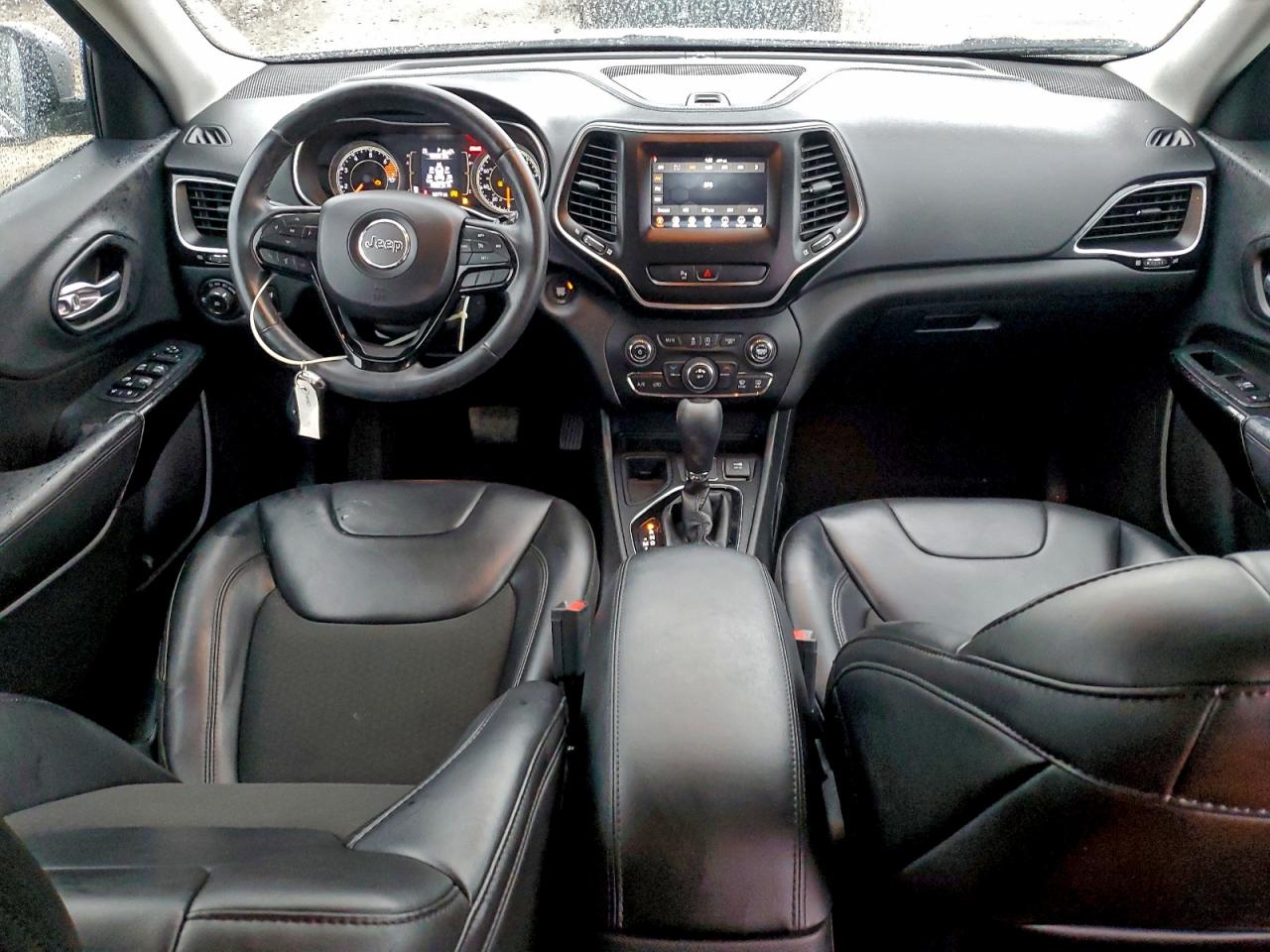 2019 JEEP CHEROKEE LATITUDE PLUS photo 8