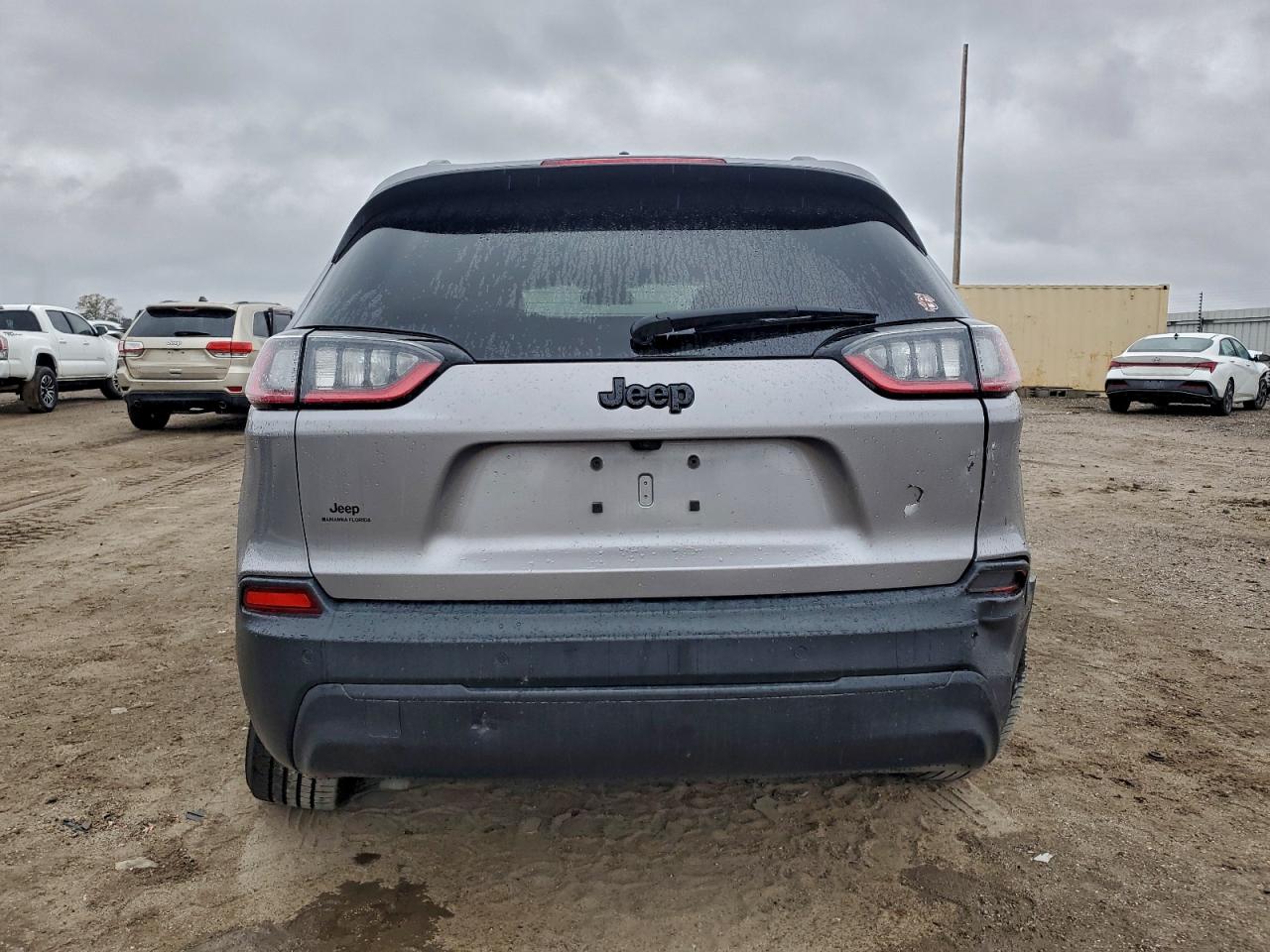 2019 JEEP CHEROKEE LATITUDE PLUS photo 6