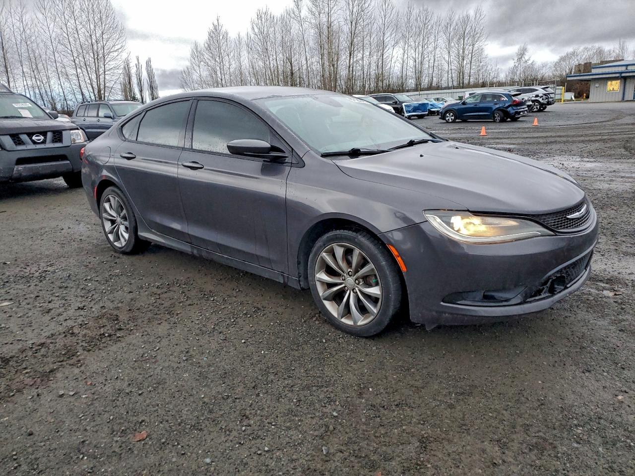 2016 CHRYSLER 200 S photo 4