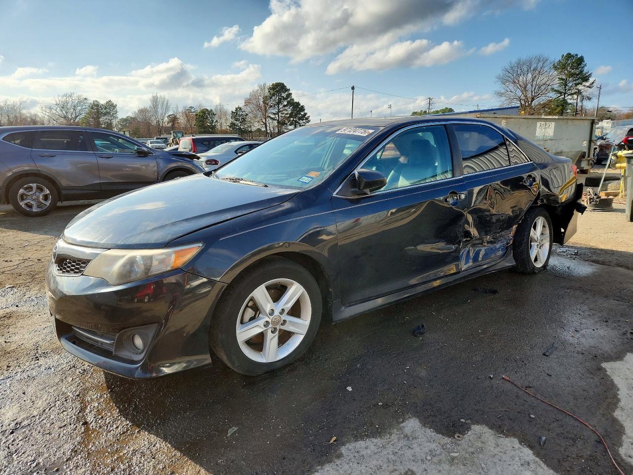 2012 TOYOTA CAMRY
