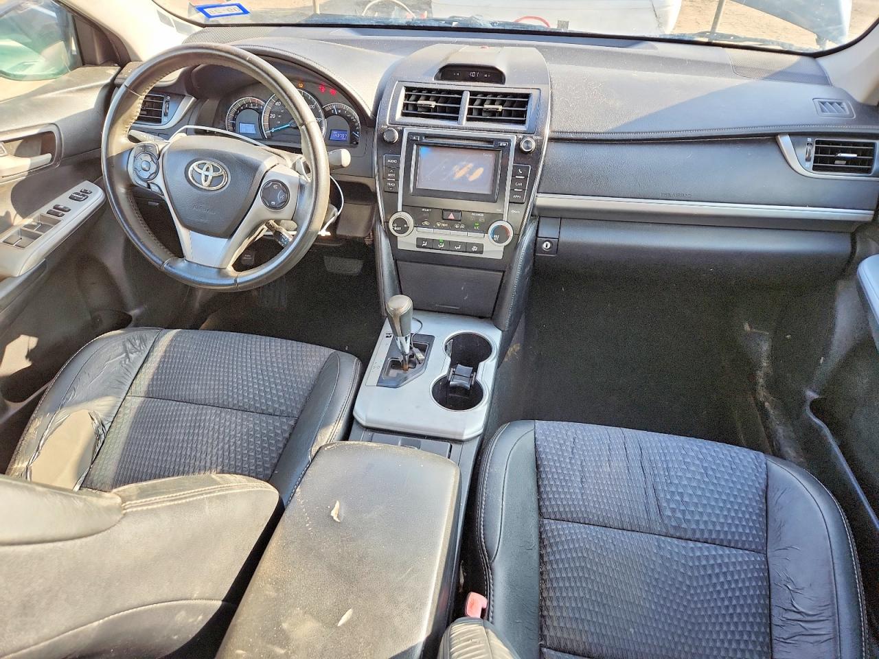 2012 TOYOTA CAMRY BASE photo 8